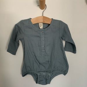 NWT kate quinn Bubble Onsie 3-6 Months